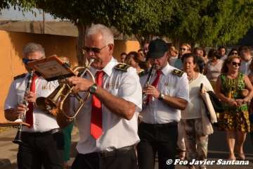 El Caracol despide sus fiestas con procesión y espectáculo musical (Foto Francisco Javier Santana)